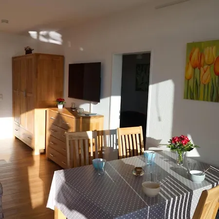 Inselblume 74 - Mit Balkon Am Yachthafen