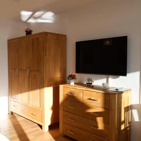 Inselblume 74 - Mit Balkon Am Yachthafen Semesterbostad *