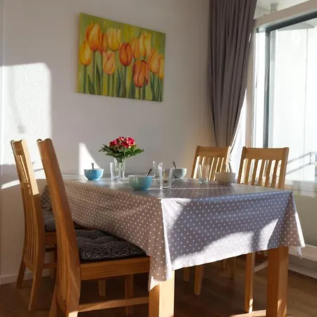 Inselblume 74 - Mit Balkon Am Yachthafen * Burgtiefe auf Fehmarn